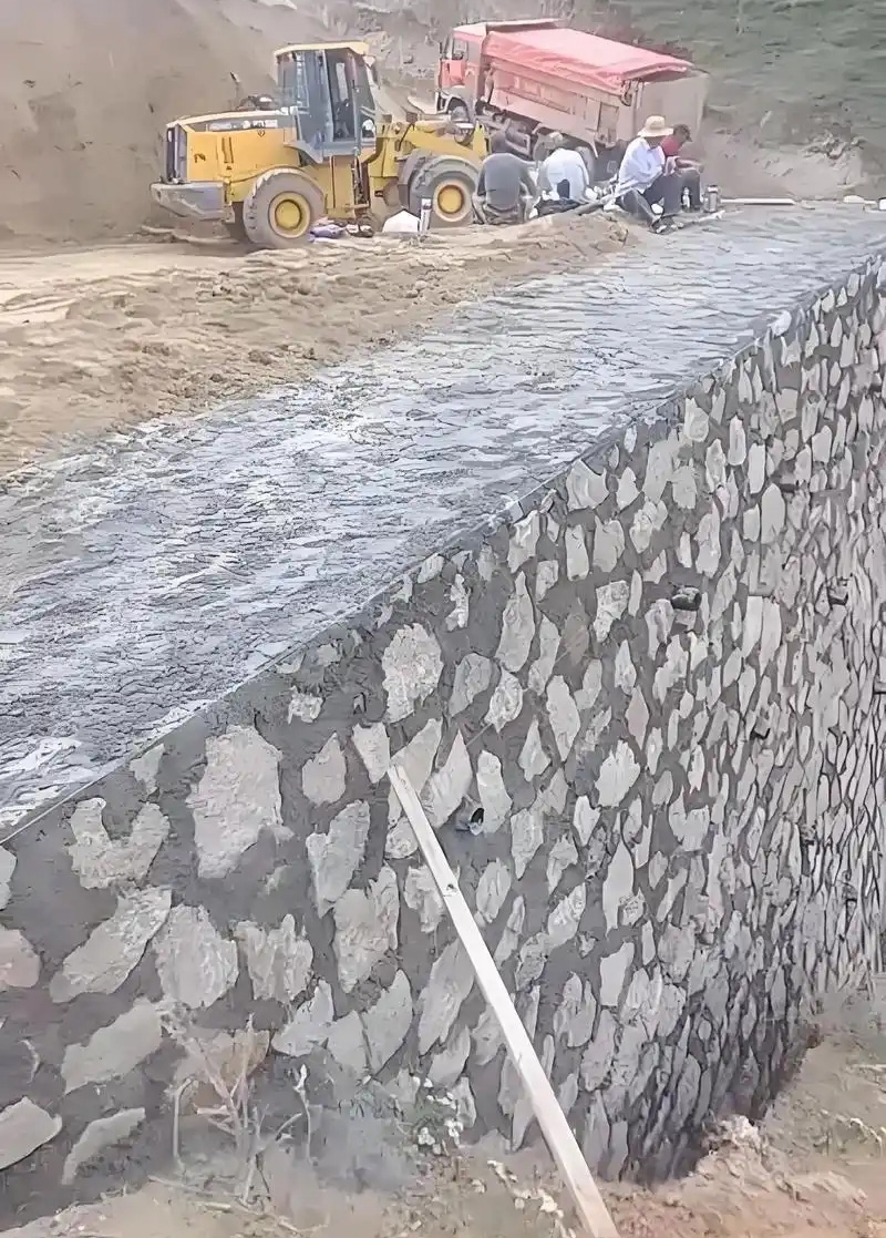 吕梁兴县边坡加固